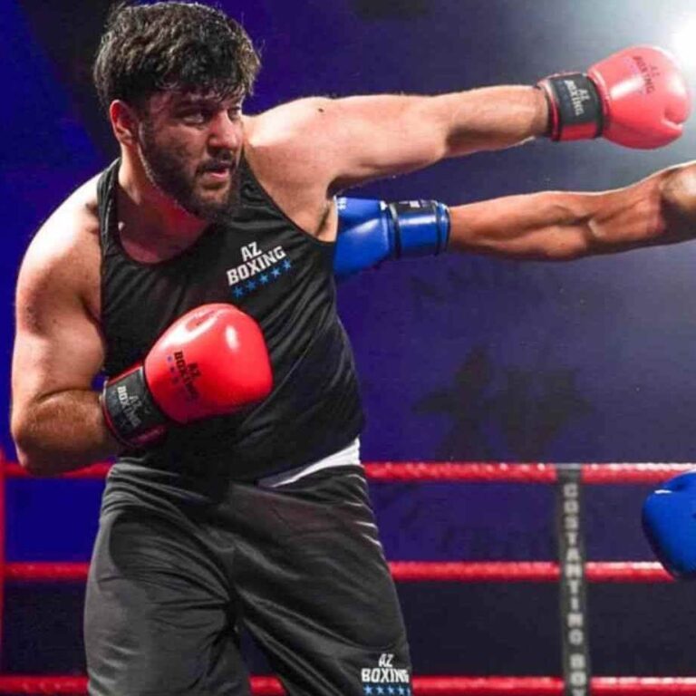 boceur poids lourd amateur Aro Ahmadyan